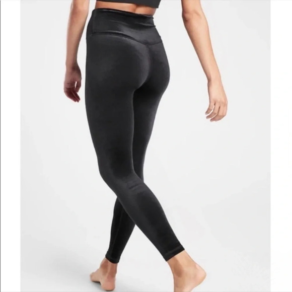 Athleta Elation Ultra High Rise Tight in Velvet Size Small - Picture 2 of 13
